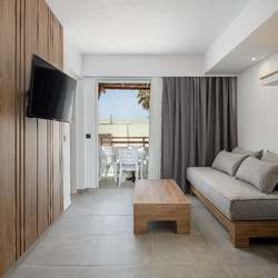 Gaia Village - Superior Master Suite